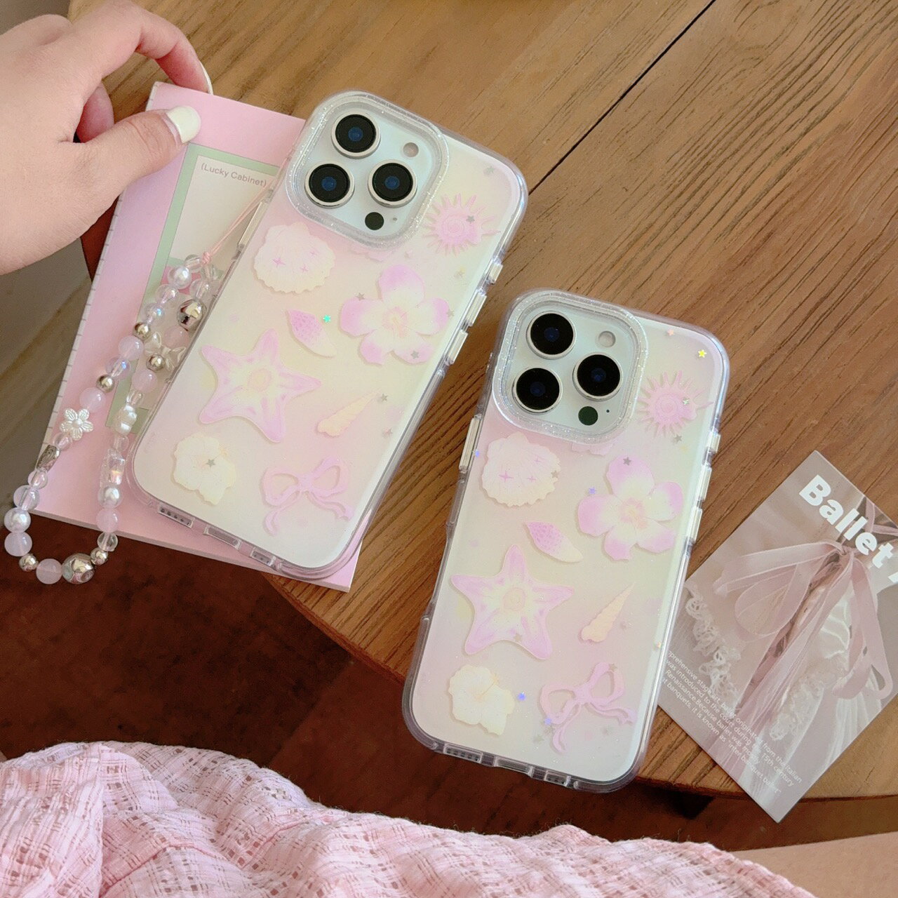 Rakuten - iPhone17 スマホケース ケース iPhone16 iPhoneケース iPhone15 iPhone14 16Pro 16Plus 16ProMax iPhone13 第3世代 携帯電話 スマートフォン レディース おしゃれ 全機種対応 プレゼント ギフト シンプル ファッション 韓国流 INS 可愛い 真珠手綱 ヒトデ 貝 星 島の花