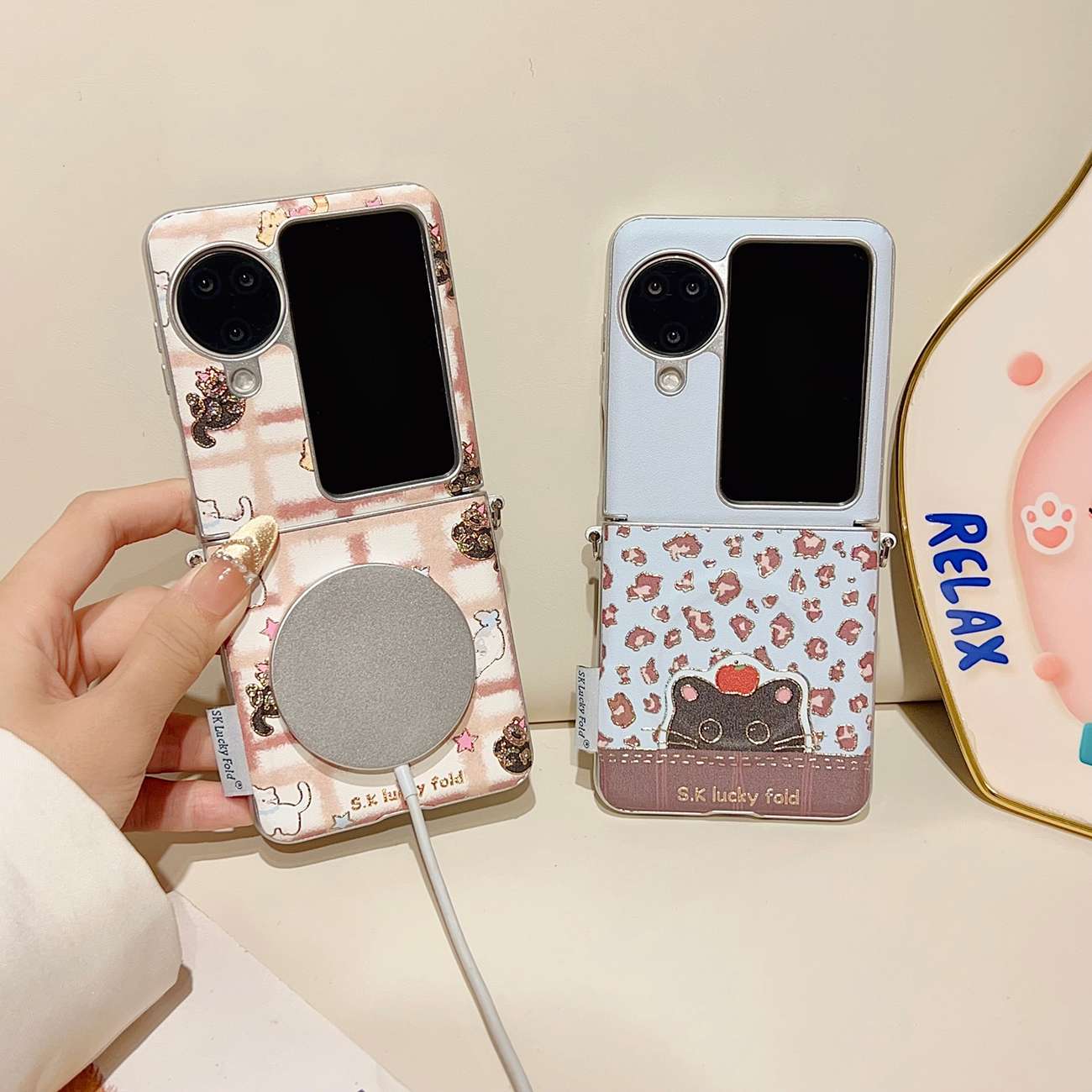 Rakuten - 【180円割引】OPPOケース OPPOシリーズ 全機種対応 スマホケース カメラ保護 携帯電話 ケース OPPO Find N2 N3 Flip 韓国 おしゃれ 薄型 大人かわいい 大人可愛い レディース シンプル ファッション INS プレゼント ギフト 若者 落下防止 猫 折りたたみ 動物系 豹柄