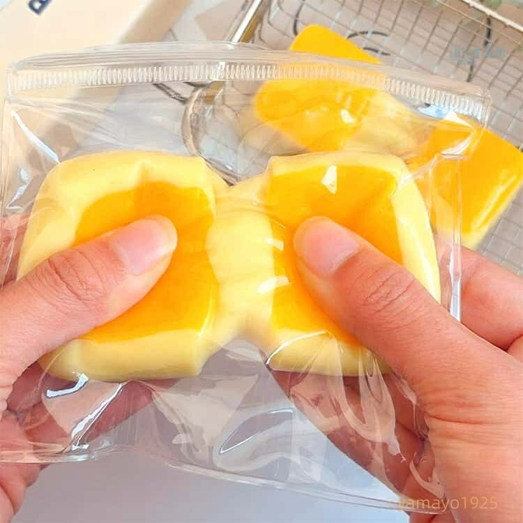 【楽天スーパーSALE】2点セット スクイーズ 低反発 おにぎり 肉球 肉球スクイーズ 猫 ぷにぷに ふわふわおもちゃ 猫肉球 感触 プッシュ お握りおにぎり ストレス解消 もちもち おしゃれ 子供 こども オシャレ減圧食品サンプル 握って遊ぶ お菓子 デザートそっくり yamayo1925-10006771 ヤマヨ山本商店楽天市場店 サンプル画像3