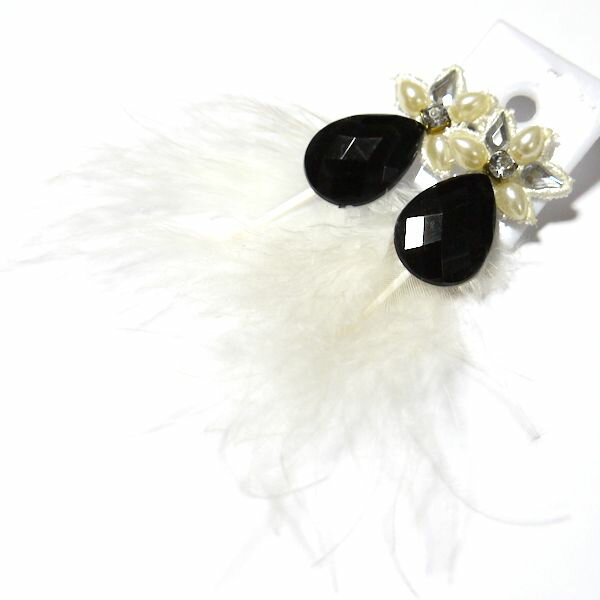 【メール便可】キャッチピアス 165 レース仕立て　刺繍　シフォン調生地　　クリーム　ホワイト　ヒョウ