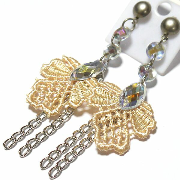 【メール便可】キャッチピアス　76 レース仕立て　刺繍