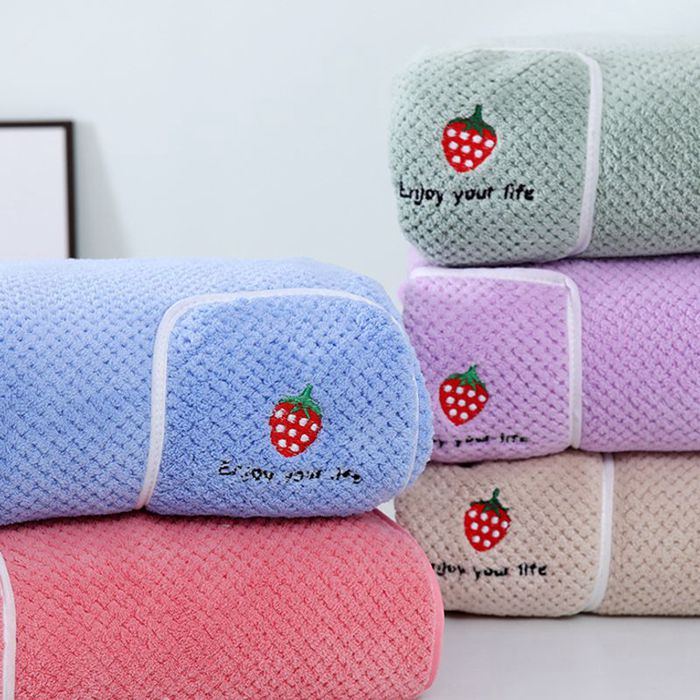 着るバスタオル バスタオル レディース タオル ラップタオル 大きいサイズ 体型カバー 大判 可愛い 刺繍 バスローブ 吸水 速乾 母の日 お風呂上り ルームウエア プール スイミング 海水浴 温泉 プレゼント おしゃれ 新生活 大人用