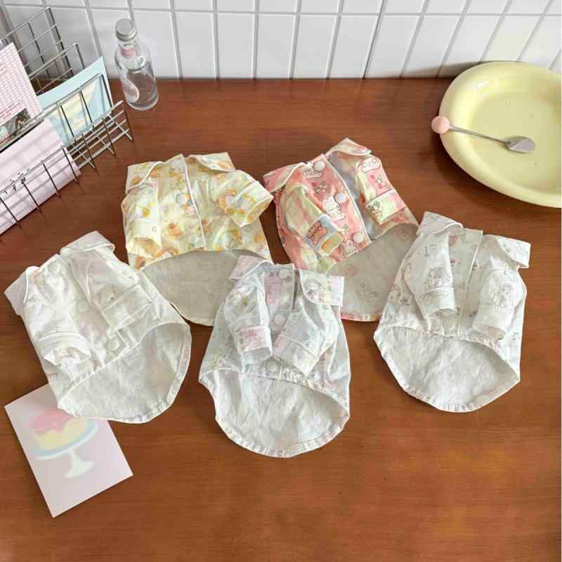 ペット服 春夏 犬 猫 ホームウェア かわいい カートーン プリント 薄手 通気性 パジャマ 部屋着 ピンク..