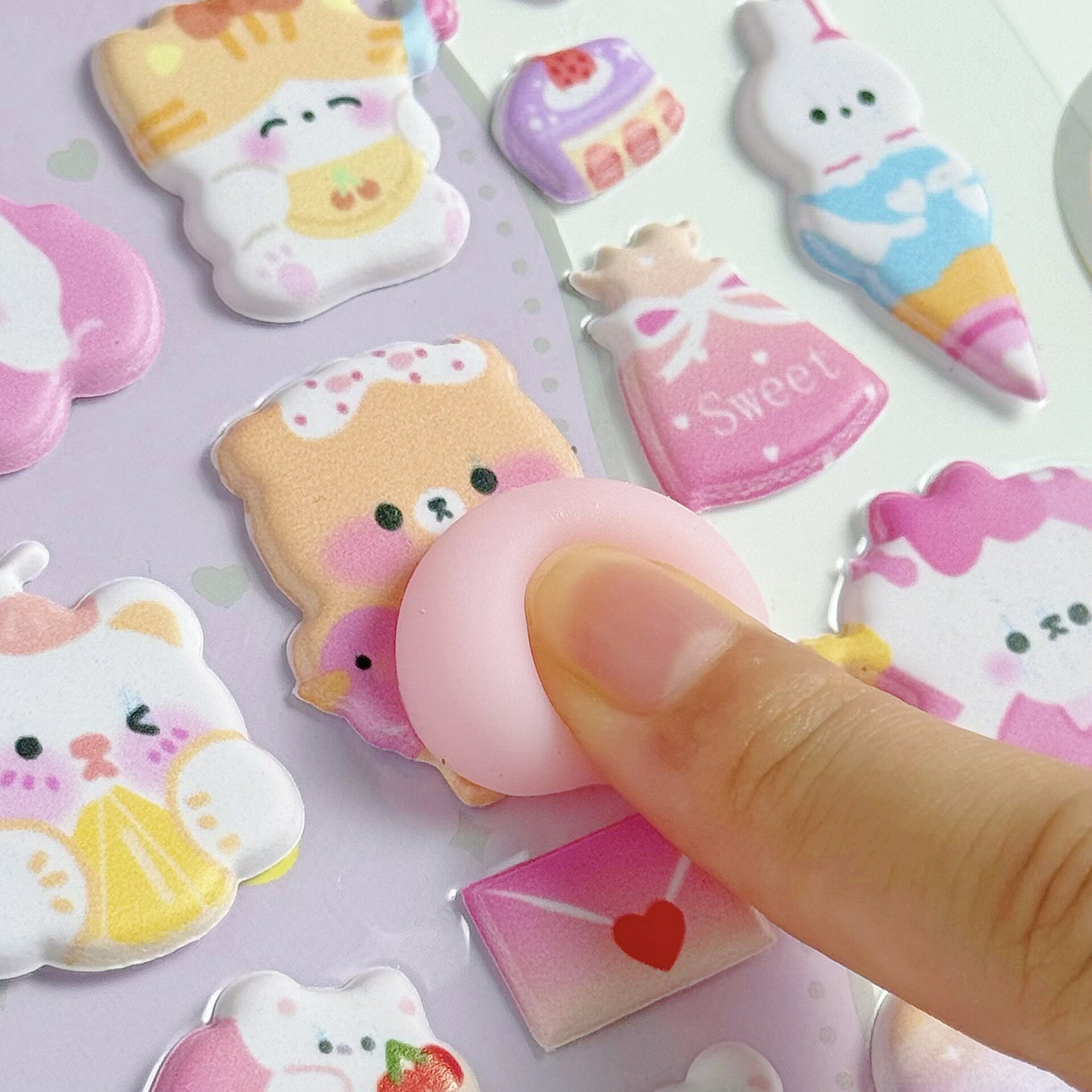 お得！4枚セット！ぷっくり ぷくぷく おはじきシール 平成 立体 シール おしりシール 3D まとめ買い かわいい 動物 お尻 女の子 ドロップ シール 交換 シール帳 ぷにぷに キラキラ スイーツ デコ スマホ ケース レジンコレクション 子ども ギフト クリスマス yanastore-10004658 ヤナストア サンプル画像2