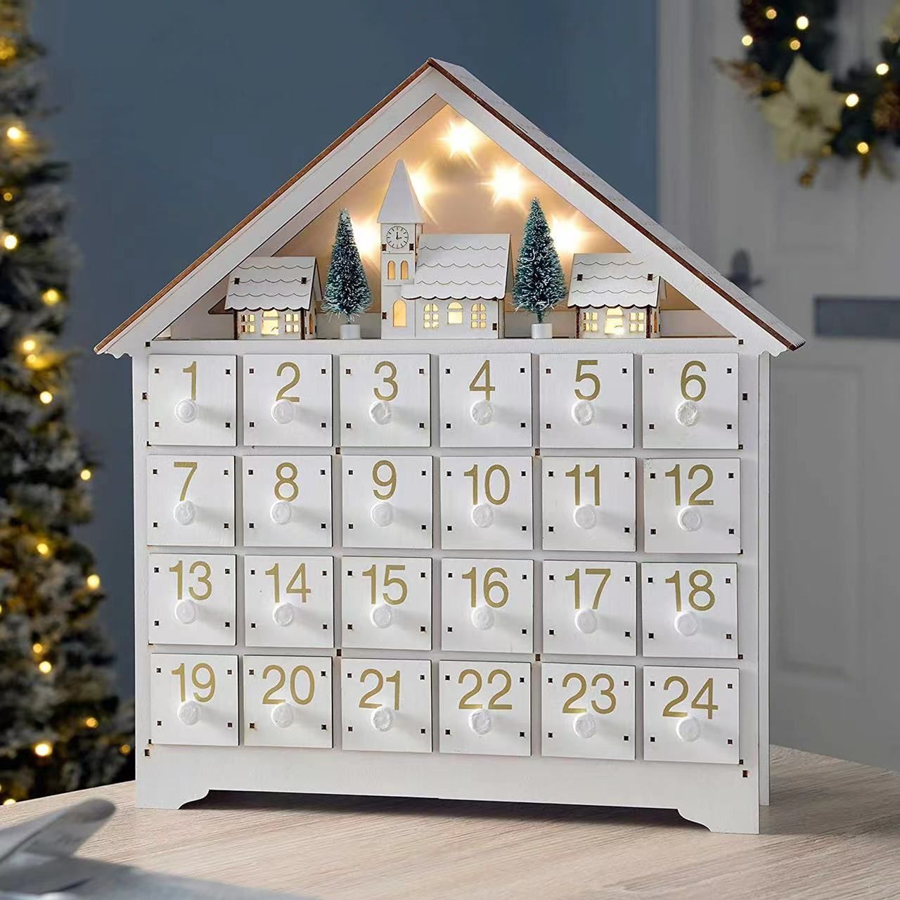 木製 アドベントカレンダー アドベントカレンダー 24日間カウントダウン 木製 白い家 小さな引き出し LEDライト付き クリスマスプレゼントクリスマスカレンダー