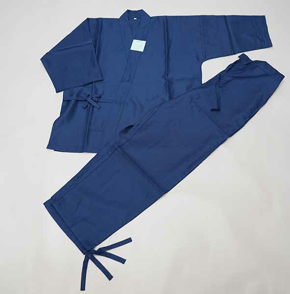作務衣 女性用 Lサイズ 合繊 濃紺地 節電対策に 和装着物 割烹用 新品（株）安田屋 NO37627のサムネイル