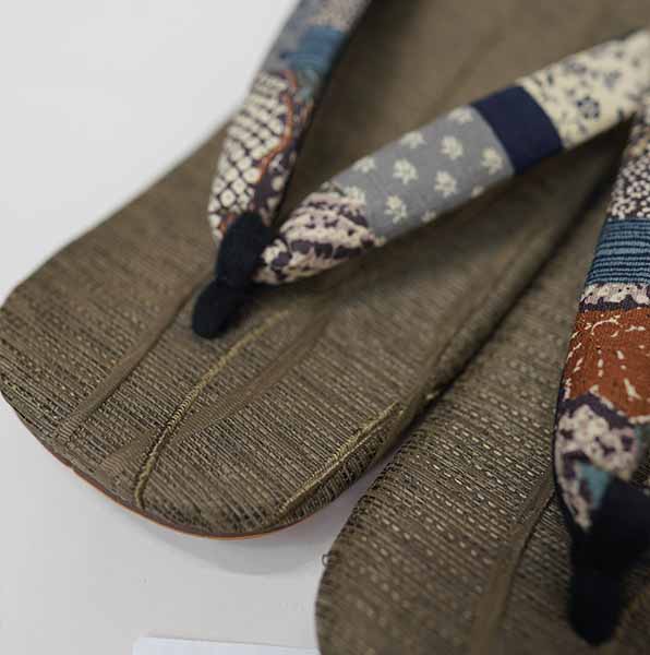 雪駄 草履 信貴 登録商標 日本製 男性用 26cm 適合サイズ25.5cm～26.5cm 焦げ茶色 レターパック便可 新品（株）安田屋 NO42264