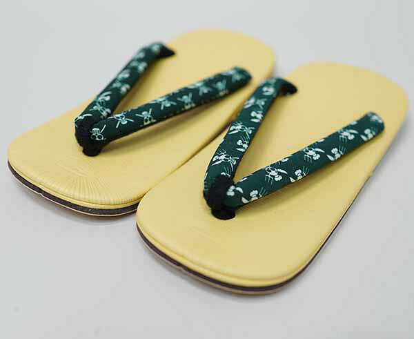 雪駄 男性用 24.5cm フリーサイズ 緑色 合皮 ドクロ ドクロ柄鼻緒 スカル柄 和装履物 浴衣 甚平 夏祭り 花火大会 レターパック便可能 新品（株）安田屋 NO41934