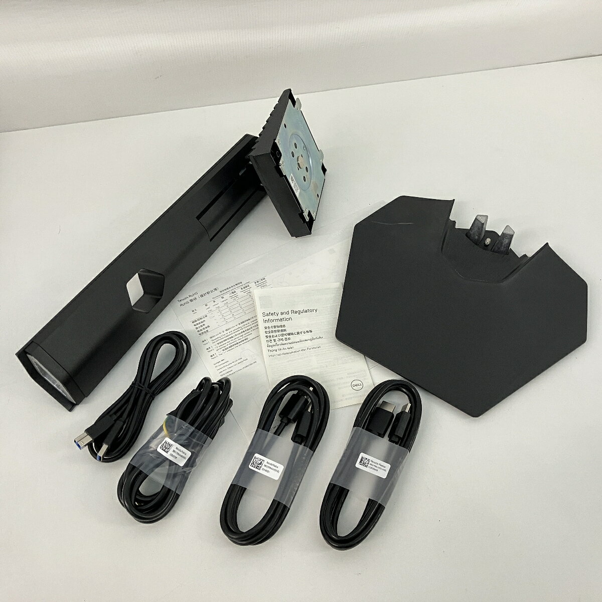 グリーンハウス 31.5型ワイドカラー液晶ディスプレイ ブラック GH-LCW32C-BK 1台【送料無料】 (代引不可)
