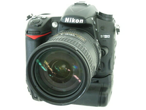 【中古】 Nikon ニコン D7000 18-200 VR II レンズキット D7000LK18-200 マルチバッテリーパック MB-D11 付 N3153546