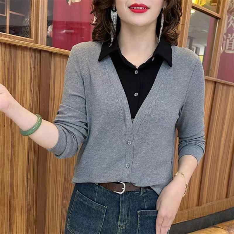 マタニティトップス レディース ポロカラ レイヤード風 Tシャツ 柔らかベルベット素材 ビッグサイズ 洗練 ファッションインナー 快適レイヤー スタイリッシュ上衣 ゆったりシルエット・カテゴリ: Tシャツ・スタイル: プリンセス風・主な素材: ポリエステル90-95%・柄: ミックスカラー・款式: プルオーバー・袖丈: 長袖・版型: ・ネックライン: ポロカラー・袖型: スタンダード・カラー展開: グレー.ブラック.レッド・サイズ展開: M.L.XL.2XL.3XL.4XL.5XL