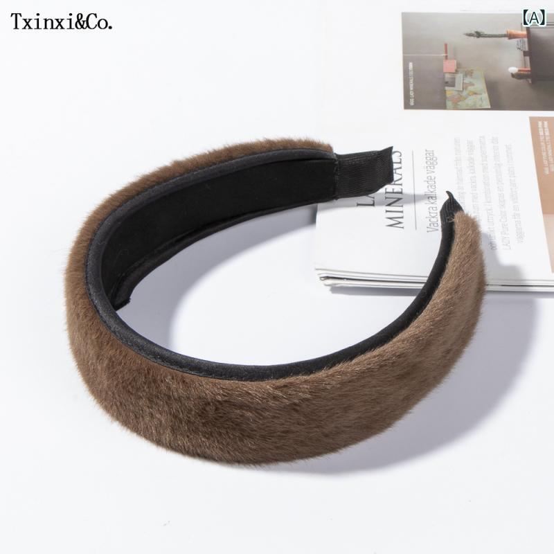 Hair Bands - カチューシャ レディース 秋冬 もこもこ 幅広 髪留め 髪飾り 小顔見え ヘアアクセサリー まとめ髪 デイリー シンプル 無地 ボリューム 顔周り 馴染む 軽い 装着感 安定 スタイリング アクセント ニュアンス 季節感 演出 普段使い 質感 重視
