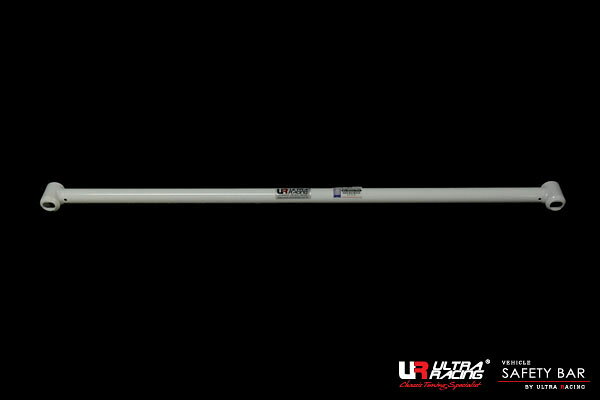 商品情報 【商品名】 Ultra Racing Rear Frame Bracesウルトラレーシング リアフレームブレース 【設定車種】 対応車種 ： BMW 3シリーズ F31 年式 ： 2012/01〜 型式 ： 3D20 【備考】 - 【納期】こちらの商品はメーカー取寄せです。メーカーに在庫がある場合で3〜4日程でご用意可能です。但し、メーカーが在庫を切らしている場合には商品のご用意にお時間が掛かる場合がございます。※ お急ぎご入用の場合にはご注文前に一度納期をお問合せ下さい。 【注意事項】 ★ 御注文をいただける際には装着可否もございますので装着予定の車種、グレード、年式、型式、をご記入下さいませ。 ● 通信販売お取扱店舗練馬店(日曜定休)(TEL：03-3999-3105)お電話でのお問い合わせは上記店舗宛てにお願いします。＜車検について＞製品のご使用はユーザー様の責任において道路運送法の保安基準の合致内容をご理解の上ご使用下さい。※掲載写真は商品イメージです。品番、仕様により現品と異なる場合がございます。Ultra Racing Rear Frame Bracesウルトラレーシング リアフレームブレース★こちらの商品のお問合せは矢東タイヤ練馬店(日曜定休)（TEL：03-3999-3105）まで