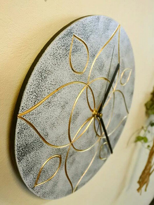 掛け時計 掛時計 ウォールクロック 30cm 丸型 アジアン バリ 雑貨 ♪ジャワリーフ壁掛け時計(ホワイト)♪ おしゃれ オブジェ アンティーク リゾート トライバル ホテルライク インテリア雑貨 リビング エントランス バリ風 [2]