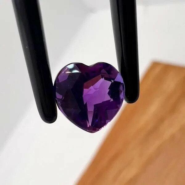 【メール便】アメジスト 8mm×8mm ハートシェイプ W77880198♪ 天然石 ルース 宝石 ...
