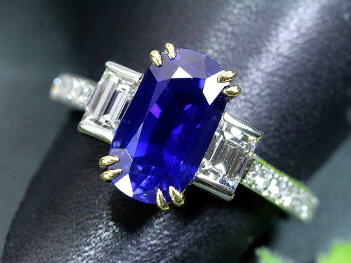 ロイヤルブルーサファイヤ 2.95ct 約3ctの大粒 トップクラスの青 角ダイヤ PT900/K18リング/指輪 湧き上がる上質の青 1点もの/Ycollectionワイコレクション/送料無料