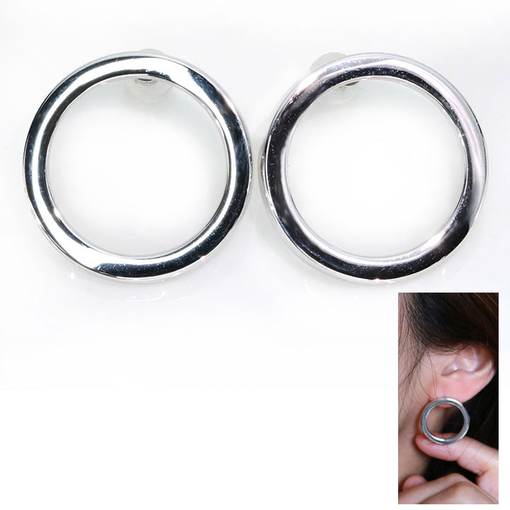 PT900 プラチナ900 ピアス サークル 大き目 軽やか 幾何学模様 受注品 /送料無料