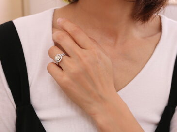 2ct 大粒ダイヤモンド 2.017ct VERY LIGHT YELLOW SI1 クッションカットの大粒ダイヤからあふれるファイヤに感動!PT900リング指輪 ソーティング付き 1点もの/Ycollectionワイコレクション/送料無料