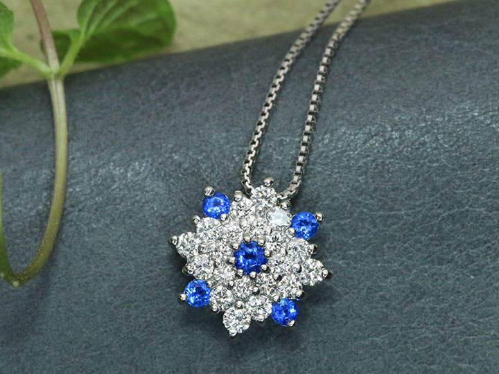 ◆20％OFFクーポン対象！◆稀少石 アウイナイト ダイヤモンド 花火のような華やかなPT900/PT850ネックレス プチネック 受注品/送料無料