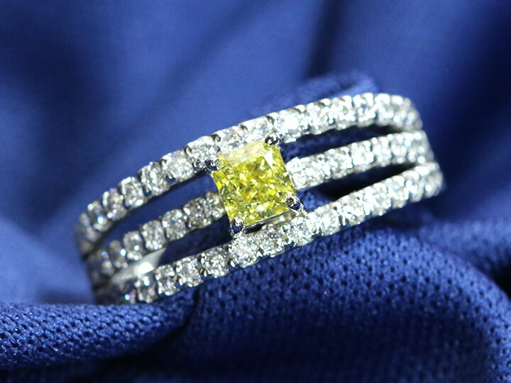 イエローダイヤモンド 0.357ct FANCY VIVID YELLOW VVS2 カラーダイヤ 明瞭な黄色 黄金色の煌めき ダイヤモンド0.47ct 幅広 PT900 プラチナ リング 指輪 ソーティング付 1点もの