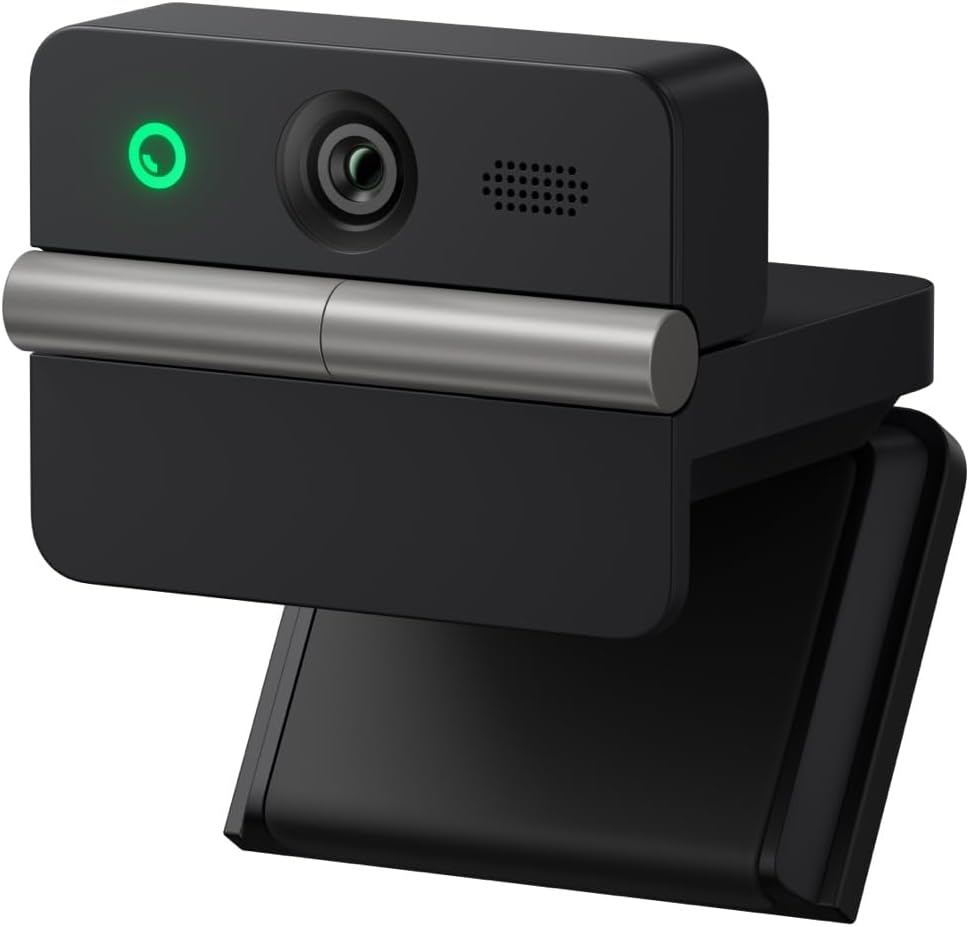 ポケッタブルに持ち運ぶ、AI搭載4K最高峰ウェブカメラ。 わずか37.7gの超軽量・折りたたみ設計。大型1/2インチセンサーによる圧倒的4K画質と、 リアルタイム文字起こし・AI要約などの先進機能を手のひらサイズに凝縮。 ■ POINT 01：わずか37.7g！折りたたみ式の超軽量コンパクト設計 スタンド一体型で、開くだけですぐに使用できるフリップデザインを採用。 ノートPCにすっきり収まる極小サイズで、出張先、カフェ、移動中のオンライン会議にもスマートに持ち運べます。 ■ POINT 02：大型1/2インチセンサー搭載 高精細4K＆HDR画質 大型1/2インチCMOSセンサーとHDR機能により、逆光や暗い室内でも細部まで鮮明で自然な明るさを再現。 48メガピクセルの高精細な映像で、テレワークや大切なオンライン商談をよりプロフェッショナルに演出します。 ■ POINT 03：AI会議サポート＆テレプロンプター機能 リアルタイム文字起こし、AI要約、重要ポイントの自動抽出（AIマジックノート）に対応し、議事録作成の負担を大幅削減。 さらに原稿を表示できるテレプロンプター機能も備え、オンラインプレゼンや説明会もカメラ目線を維持したままスムーズに行えます。 ■ POINT 04：デュアルマイク＆AI自動フレーミング・高速AF 全指向性＋指向性のデュアルマイクと4つの音声モードで、周囲のノイズを抑えてクリアな声を届けます。 さらにPDAF（像面位相差AF）による爆速ピント合わせと、人数に合わせて構図を自動調整するAIフレーミング・手振りジェスチャー操作にも対応しています。 ■ POINT 05：簡単USB-C接続＆確実なプライバシー保護 Windows・Macに対応したプラグ＆プレイ設計で、挿すだけで即使用可能。 使用後はカメラをパタンと折りたたむだけで自動スリープ状態となり、物理的にレンズを遮断してプライバシーを守ります。 ■ 商品仕様（スペック詳細） 商品名 / カラー OBSBOT Meet Flip / ブラック 撮像素子・センサー 1/2インチ CMOSセンサー 画素数・解像度 動画：最大 4K@30fps / 1080p@60fps静止画有効解像度：48 MP（アスペクト比 16:9） レンズ性能 焦点距離：25mm / 絞り値：F1.8 フォーカス・補正 PDAF高速オートフォーカス / デジタル手ブレ補正対応 音声・マイク 全指向性＋指向性 デュアルマイク搭載（4つのオーディオモード） AI・機能特長 AI自動フレーミング、ジェスチャーコントロール、AIマジックノート（文字起こし・要約）、ビューティーモード、テレプロンプター ビデオキャプチャ形式 MJPEG, YUV 接続方式 USB-C（プラグ＆プレイ対応） 本体寸法・重量 約 37 × 32 × 42 mm（奥行×幅×高さ） / 重量：約 37.7 g 防水性能 非防水 同梱付属品 OBSBOT Meet Flip本体 ×1、USB-Cケーブル ×1、USB-C to USB-Aアダプター ×1、クイックスタートガイド ×1、保証書 ×1