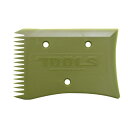 ツールストゥールス (TOOLS) ワックスコームサーフワックスリムーバースクレーパー/オリーブグリーン TLS WAX COMB OLIVE　高品質 丈夫 選び方 紐 太さ FCS ダカイン 人気 絡まない パワーコード おすすめ 結び ショートボード ファンボー