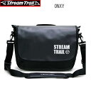 ストリームトレイル(StreamTrail)シェルショルダーバッグShell SHOULDERBAG/ONYX　サーフィンのデッキパッドローカル初心者波情報ウェアアパレルはtシャツキャップバックパックスリュックサックリュックのアウトドアウェア アパレル 大判 サイズ 砂 サイズ作り方 大人 子供