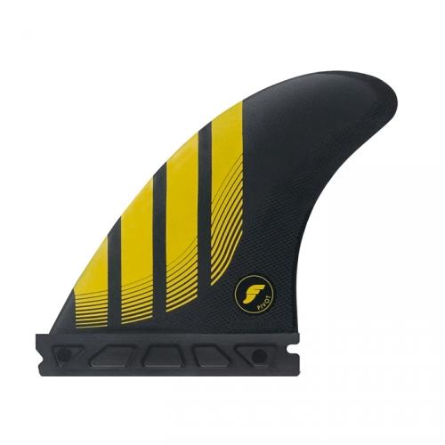 フューチャーズフィンシステム(FUTURES FINS)アルファ3本セット ALPHA SERIES P4 CARBON/YELLOW　フィン サーフィン 選び方 サーフィン グローブ ブーツ デッキパッド ローカル 初心者 修理絡みにくいパワーコード つけ方 長さ 選び方 ショートボードデッキパッチ サーフィ