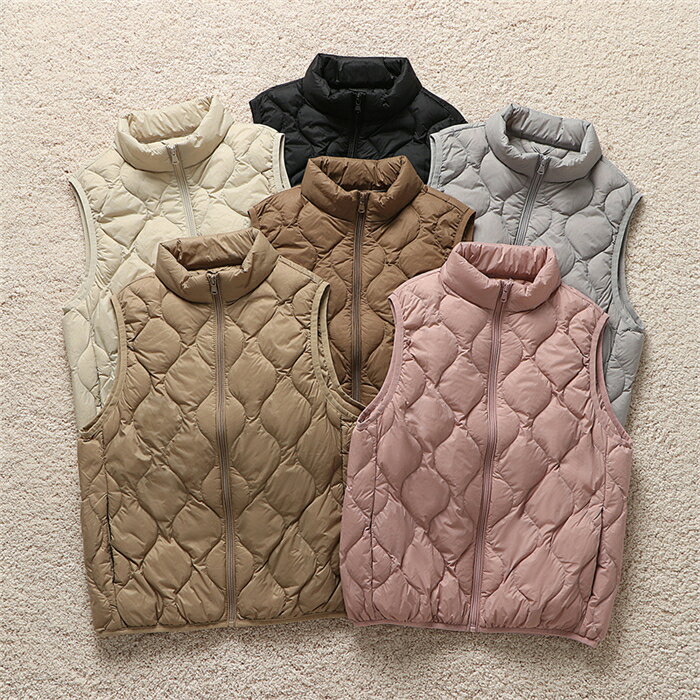 ダウンベスト キルティングベスト レディース 秋冬 ダウンインナーベスト ジレベスト スタンドカラー 収納袋付き 立ち襟 アウター アウトドア ショート丈 軽量 薄手 大きいサイズ ジップアップ 前開き 防寒着 暖かい 体型カバー 着痩せ ゆったり お洒落