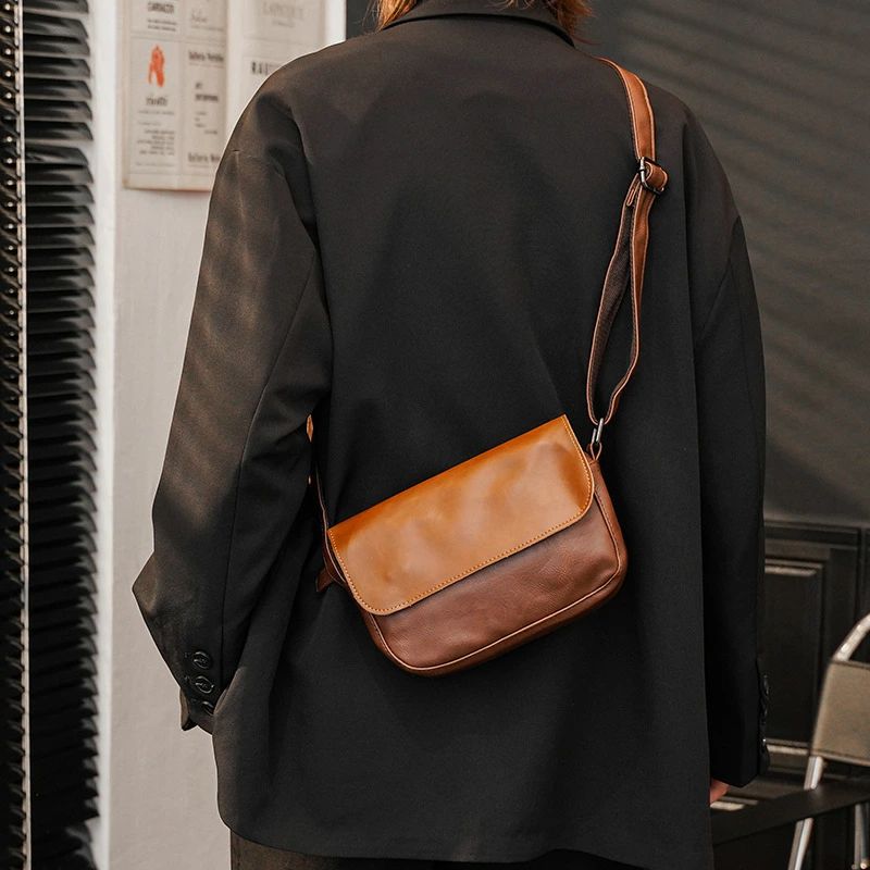 カジュアル シンプル ワンショルダー 斜め掛けバッグ カバン メッセンジャーバッグ ミニバッグ 革バッグ 大容量 バッグ メンズ