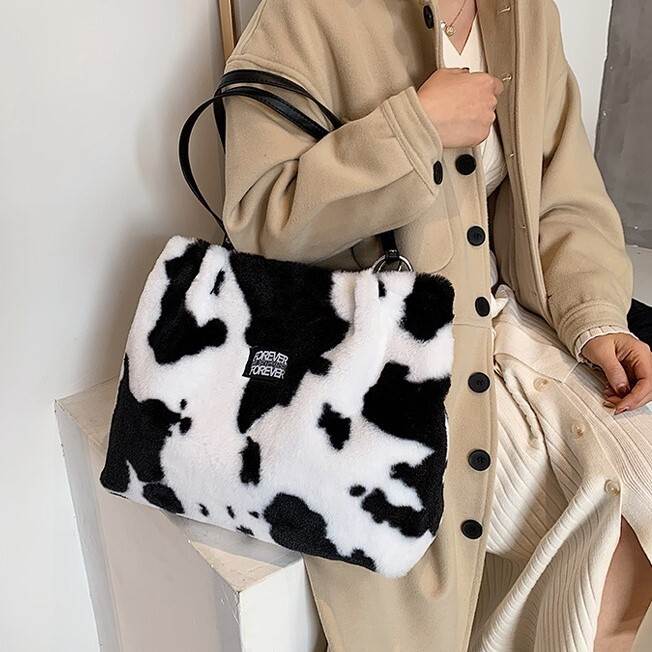 トート カバン カジ 便利 レディース 多機能 もこもこ バッグ スクエア 大人可愛い ファスナー 肩がけ ..