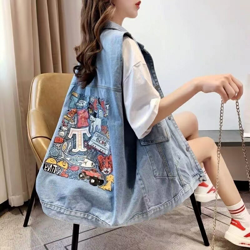 Rakuten - デニムベスト 春夏 アウター トップス ゆったり 薄手 デニム 可愛い ノースリーブ ベスト 春アウターレディース 春