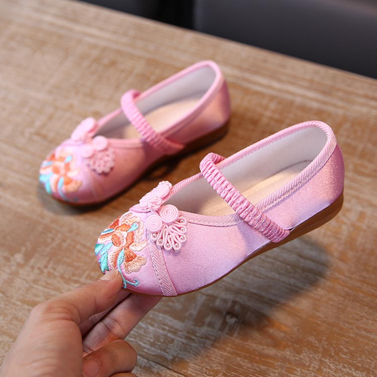 七五三 痛くない 七五三 お正月 刺繍 花柄 キッズ 楽ちん靴 桜 赤 ホワイト ピンク 和装 ブルー 軽量 柔らかい 歩きやすい 和柄