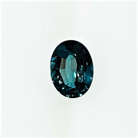 アレキサンドライト　オーバル　0.26ct　ルース