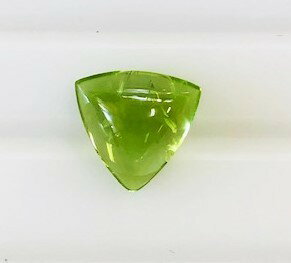 ペリドット トリリアント カボション 4.13ct ルース