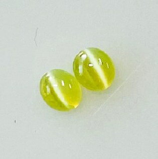 キャッツアイ　ペア　2個合計　0.54ct　ルース