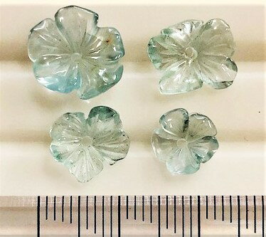 アクアマリン 花モチーフ 4個セット4個合計 7.78ct ルース アクアマリン 花モチーフ 4個セット4個合計 7.78ct ルース