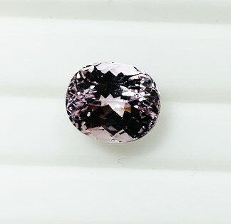 クンツァイト オーバル 7.08ct ルース