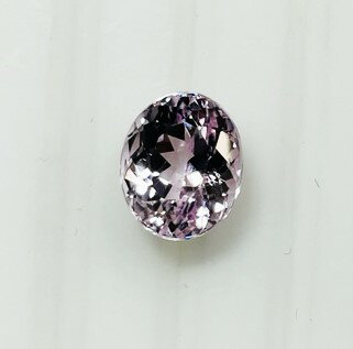 クンツァイト オーバル 5.14ct ルース クンツァイト オーバル 5.14ct ルース