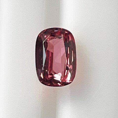 パパラチアサファイア 0.769ct ルースDGL 非加熱 鑑別書付き パパラチャ