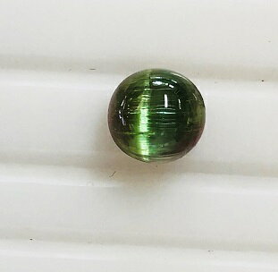 トルマリンバイカラーキャッツアイ　4.76ct　ルース