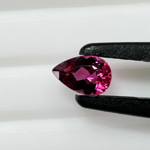 ピンクトルマリン ペアシェイプ 1.26ct ルース ピンクトルマリン ペアシェイプ 1.26ct ルース