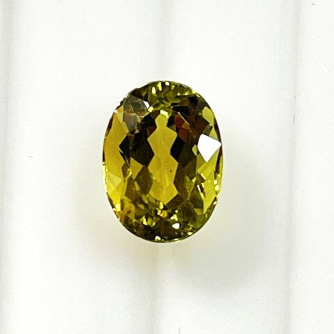 イエロートルマリン　オーバル　3.81ct　ルースソーティング付き　トルマリン（商談中）