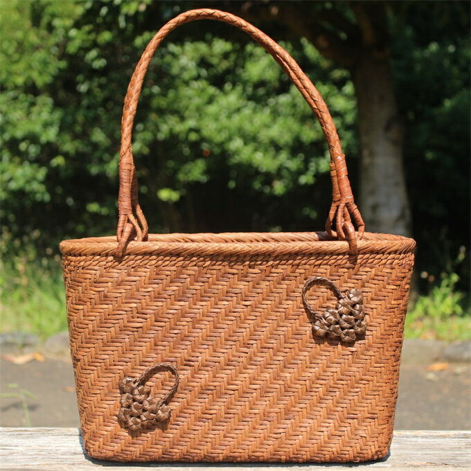 山葡萄 かごバッグ 山ぶどう カゴバッグ 細網代編み 肩掛けバッグ カゴバッグ メルカド レディース ハンドバッグ 胡桃木