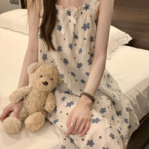 花柄テクスチャーナイトガウン、リボン装飾、女性用ルームウェア 花柄テクスチャーナイトガウン、リボン装飾、女性用ルームウェア