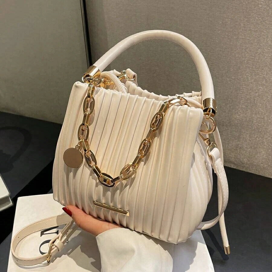 乐天商城 - 軽量、ビジネスカジュアル ミニバケットバッグ チェーン装飾 PU プリーツ 用途 十代の女の子、女性、大学生、新人、ホワイトカラー オフィス、大学、仕事、ビジネス、通勤、アウトドア、旅行、外出に最適