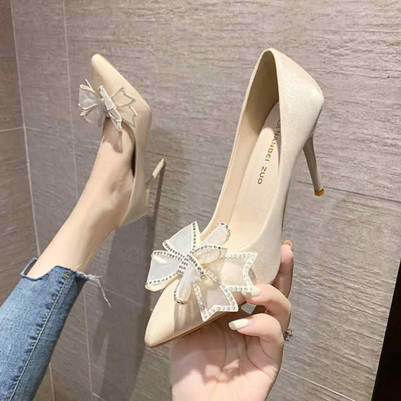 韓国 靴 シューズ 春夏 秋冬 レディース かわいい おしゃれ ハイヒール 女性用 弓 スティレット ヒール ラインストーンの ウェディングドレス ウェディングシューズ フレンチ ポインテッドトゥ 口 シングル シューズ 春