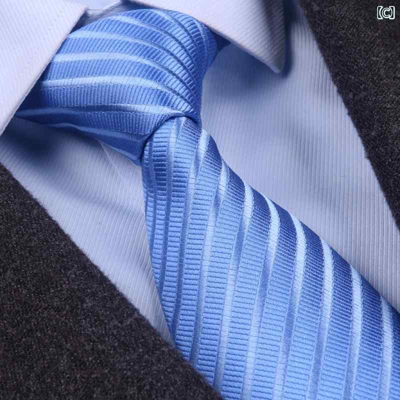 首に勲章（メダル）オランダの国章を付けたようなデザインのネクタイです。☆ジョークネクタイ／アートネクタイ／