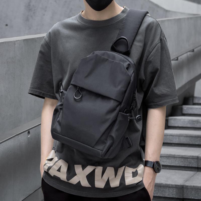 Rakuten - メンズ ファッション おしゃれ かっこいい クロス ボディバッグ メンズ ストリート メンズ チェスト バッグ 軽量 ショルダーバッグ ファッション カジュアル 多目的 小型 バック パック 夏