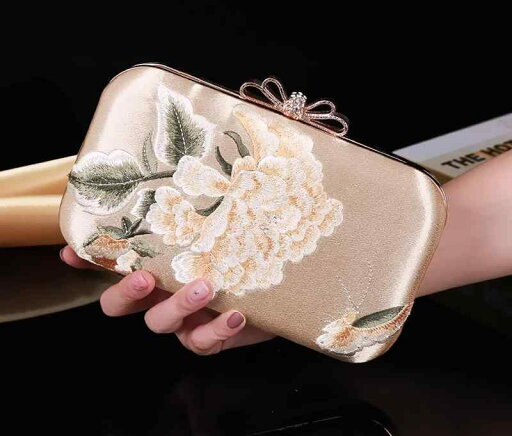 レディース ファッション 春夏 秋冬 女性 かわいい おしゃれ 韓国 鞄 バッグ 上品 大人 刺繍 高級 クラッチ レトロ ディナー パーティー 結婚式 和風 和柄 着物 和服 花 レディース ファッション 春夏 秋冬 女性 かわいい おしゃれ 韓国 鞄 バッグ 上品 大人 刺繍 高級 クラッチ レトロ ディナー パーティー 結婚式 和風 和柄 着物 和服 花